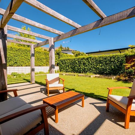 Roys Bay Lodge - Wanaka Holiday Home Eksteriør billede